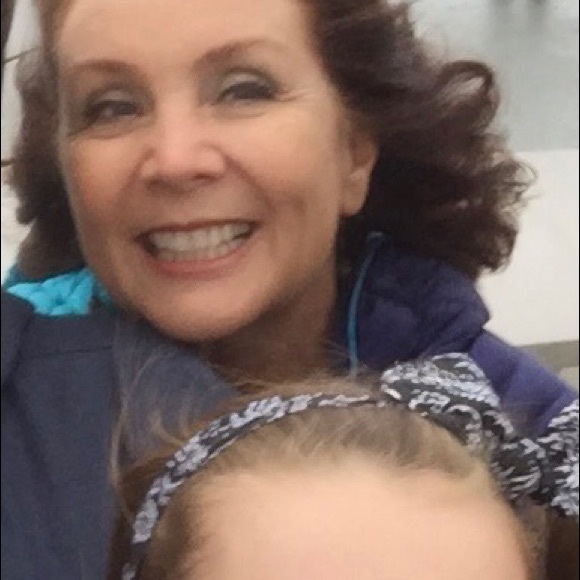 Meet your Posher, Waynette - Picture 1 of 1